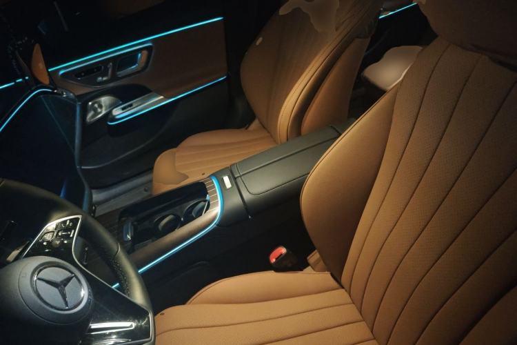 Used Mercedes-Benz E-Class 2025 Facelift E 300 L Luxury Edition