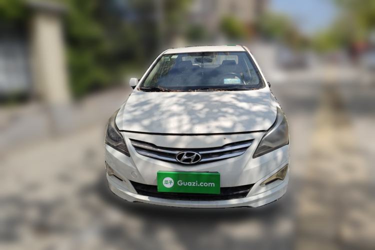 Used Hyundai Verna (older generation) 2014 1.4L Manual Smart GLS Trim Front
