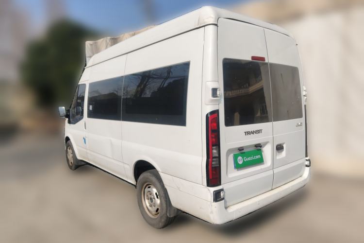 Used JMC Fushun 2022 2.0T Manual Multi-Function Passenger Vehicle Mid-Range High Roof 6-7 Seats

