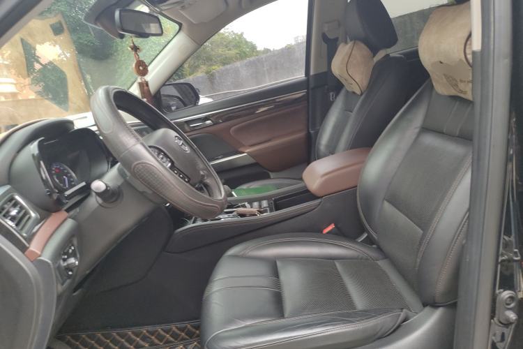 Used GAC Trumpchi GS8 2017 320T Two-Wheel Drive Luxury Smart Connectivity Version (7 Seats) Left Front Seat