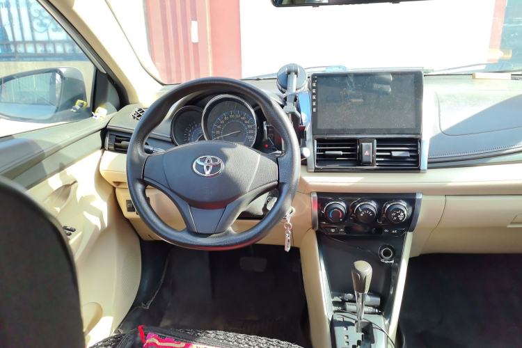 Used Toyota Vios 2014 1.3L Automatic Standard Edition Steering Wheel