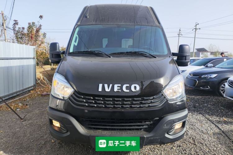 Used Iveco Eurocargo 2021 2.0T Manual Super-Rui Short Wheelbase High-Roof Side-Sliding Door F1A
