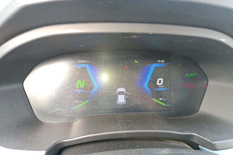 Used Brilliance Xinri i03 2021 318 km 31.45 kWh