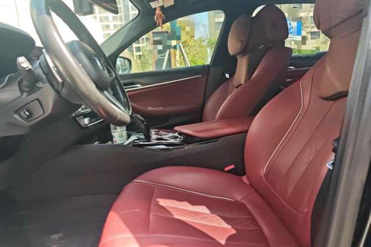 Used BMW 5 Series 2021 530Li Leading Model M Sport Package Left Front Seat