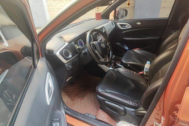 Used Brilliance V3 2015 1.5T Automatic Elite Model