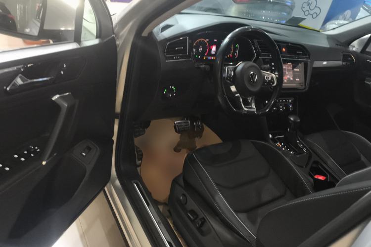 Used Volkswagen Tiguan L 2021 330TSI Automatic Two-Wheel Drive R-Line Flagship Edition