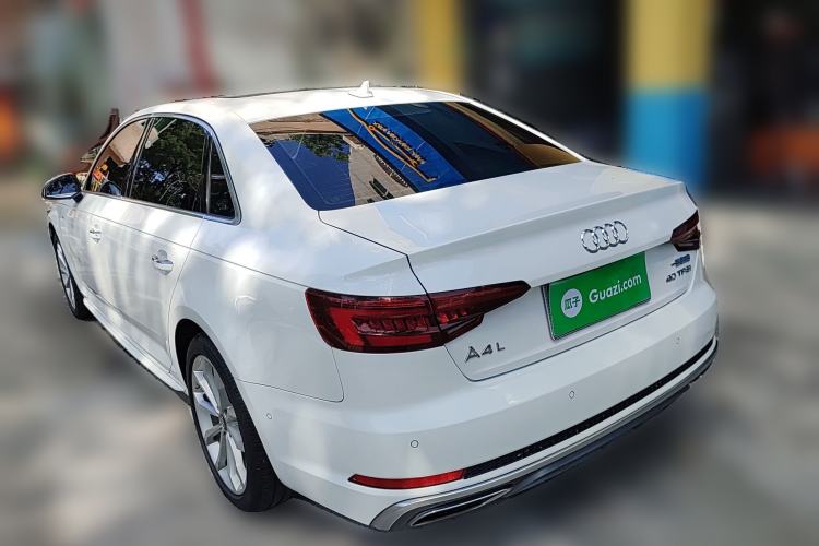 Used Audi A4L 2019 40 TFSI Fashion Edition China VI Emission Standard