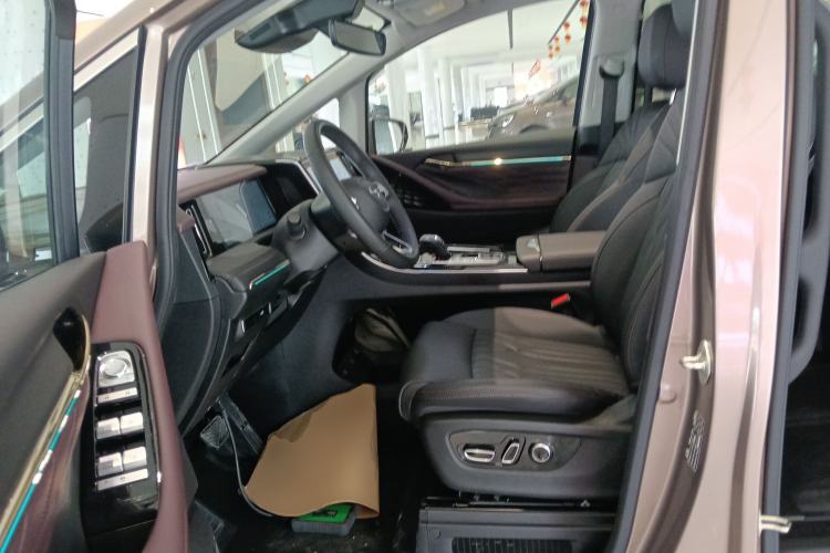 Used GAC Trumpchi M8 2024 Master Series 400T Ultimate Edition Left Front Seat