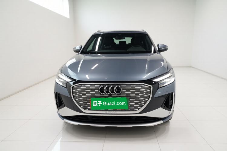 Used Audi Q4 e-tron 2022 50 e-tron quattro Visionary Edition Front