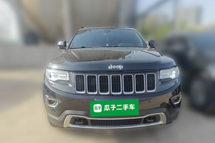 Used Jeep Grand Cherokee 2015 3.0L Elite Navigation Edition Front