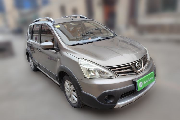 Used Nissan Livina 2013 Jingrui 1.6XL Manual Comfort Edition Front Right 45 Deg