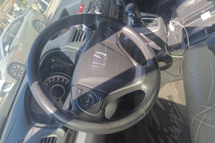 Used Honda CR-V 2013 2.4L two-wheel drive luxury version