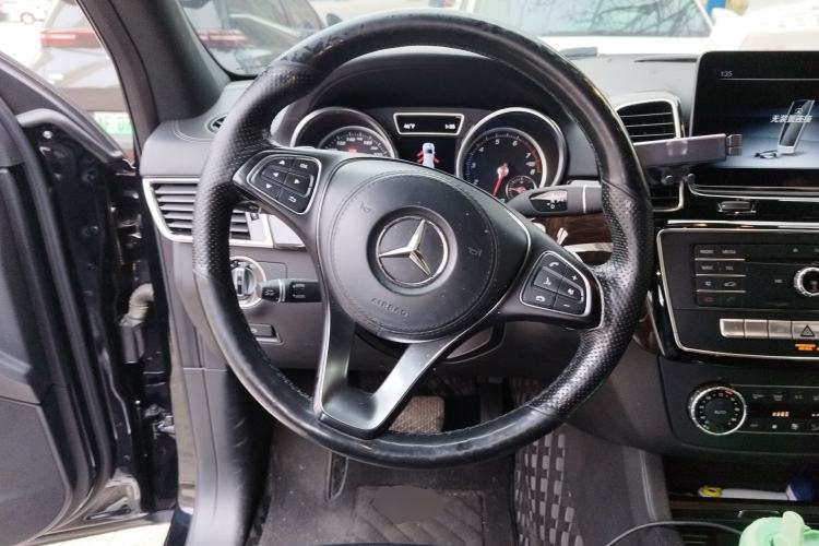 Used Mercedes-Benz GLS 
