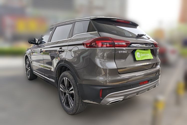 Used Geely Auto Emgrand X7 Sport 2022 1.8TD DCT Zhiya Trim