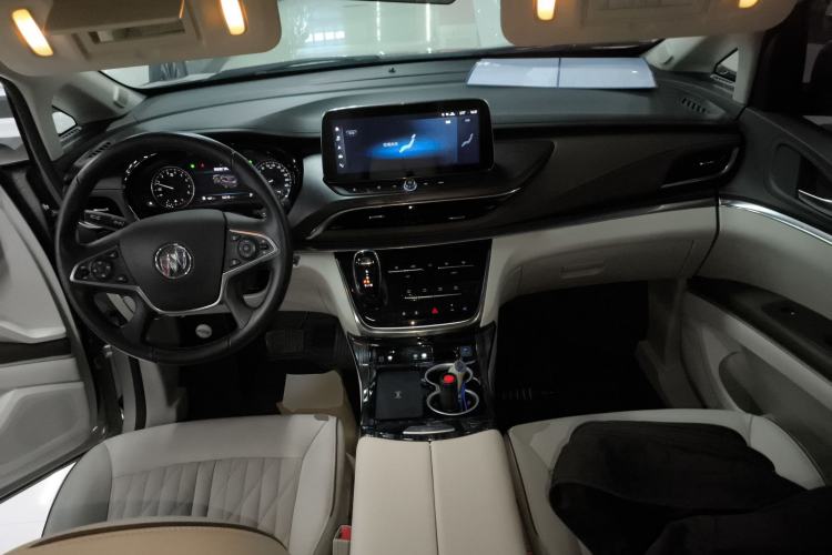 Used Buick GL8 2022 Land Business Class 652T Smart Deluxe Model

