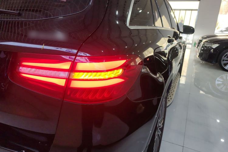 Used Mercedes-Benz GLC 2016 GLC 260 4MATIC Dynamic Edition