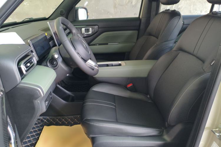 Used Baojun Spark EUV 2025 Flagship Edition 5 Seats Left Front Seat