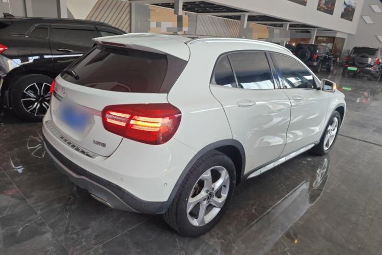 Used Mercedes-Benz GLA 2018 GLA 200 Sport Edition Rear Right 45 Deg