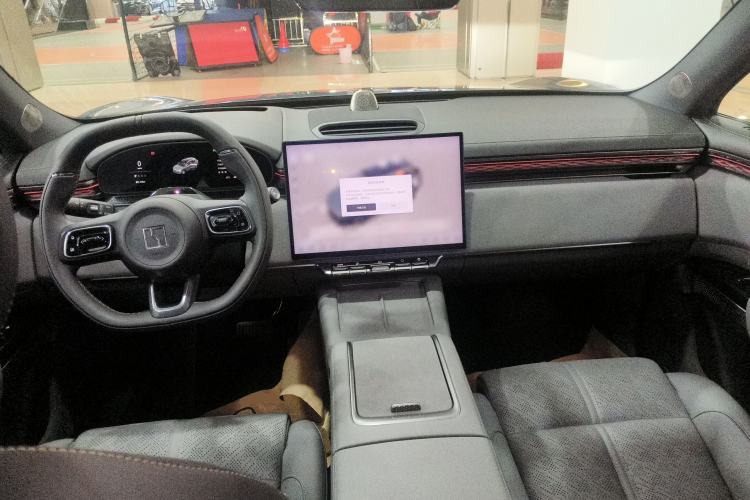 Used Zeekr 7X 2025 75 kWh Rear-Wheel Drive Intelligent Driving Version Center Console