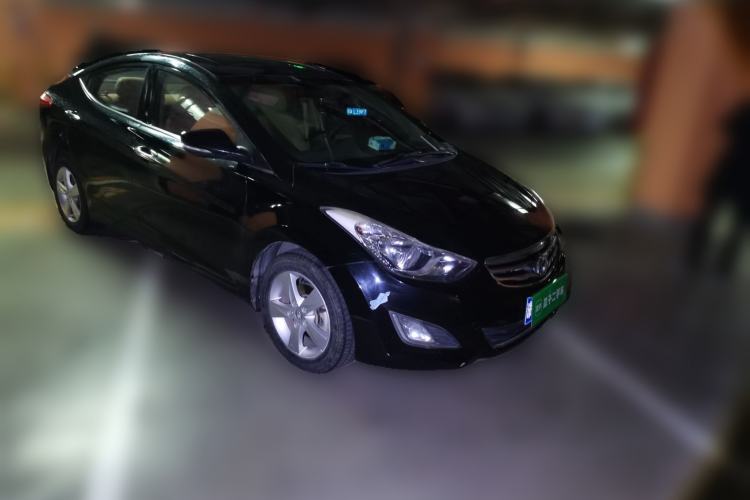 Used Hyundai Elantra (5th Generation / Langdong) 2012 1.6L Manual Leading Model Front Right 45 Deg