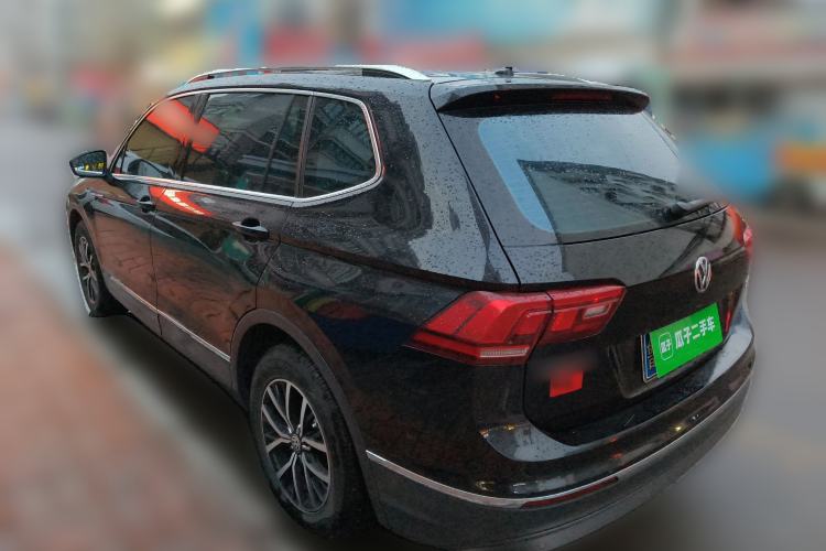 Used Volkswagen Tiguan L 2018 330TSI Automatic Two-Wheel Drive Luxury Edition Rear Left 45 Deg