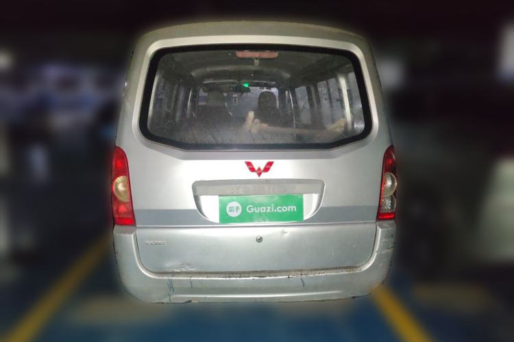 Used Wuling Rongguang 2017 1.5L Extended Basic Version Rear