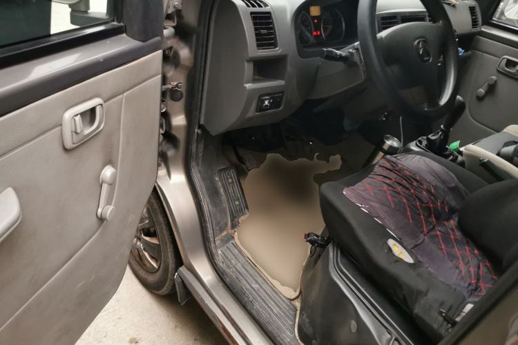 Used BAIC Weiwang 205 2013 1.0L Joy version Driver Seat