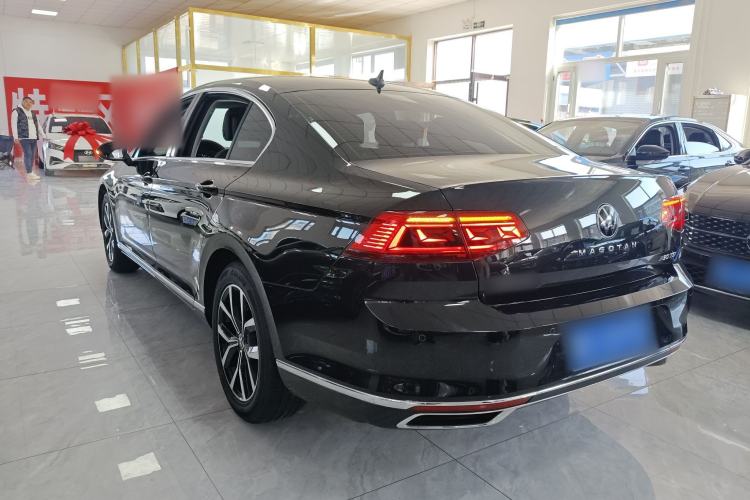 Used Volkswagen Magotan 2020 330TSI DSG Luxury Edition Rear Left 45 Deg