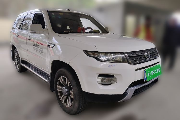 Used GAC Gonow GX6 2015 2.4L Two-Wheel-Drive Flagship Edition Front Right 45 Deg