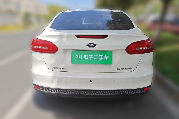 Used Ford Focus 2015 Sedan 1.6L Automatic Comfort Model
