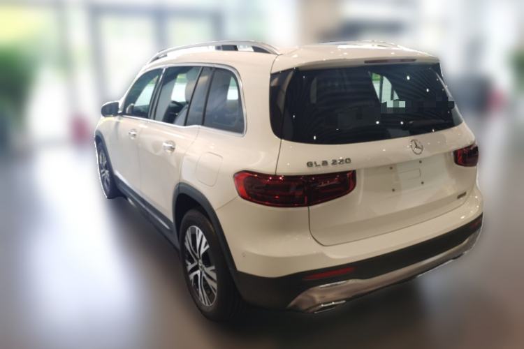 Used Mercedes-Benz GLB 2024 Refresh GLB 220 Dynamic Edition Rear Left 45 Deg