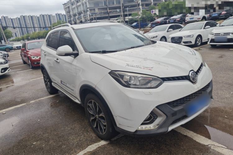 Used MG GS 2015 2.0TGI TST Four-Wheel Drive Flagship Edition Front Right 45 Deg