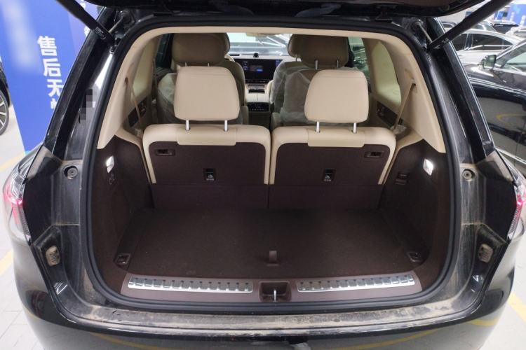 Used Hima AITO M9 2024 Range-Extended Ultra Version 42 kWh 6-Seater Model
