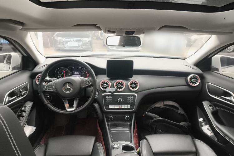 Used Mercedes-Benz GLA 2018 GLA 200 Fashion Model