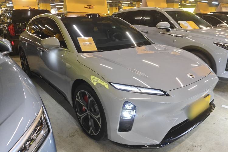 Used Nio ET5T 2025 75 kWh Touring Front Right 45 Deg
