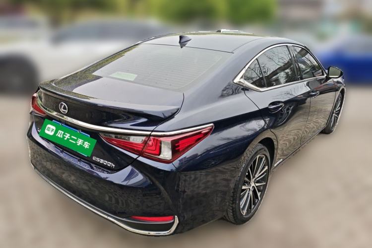 Used Lexus ES 2021 300h Premium Edition Rear Right 45 Deg