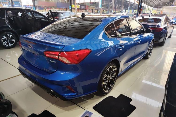 Used Ford Focus 2021 Sedan EcoBoost 180 Automatic ST Line