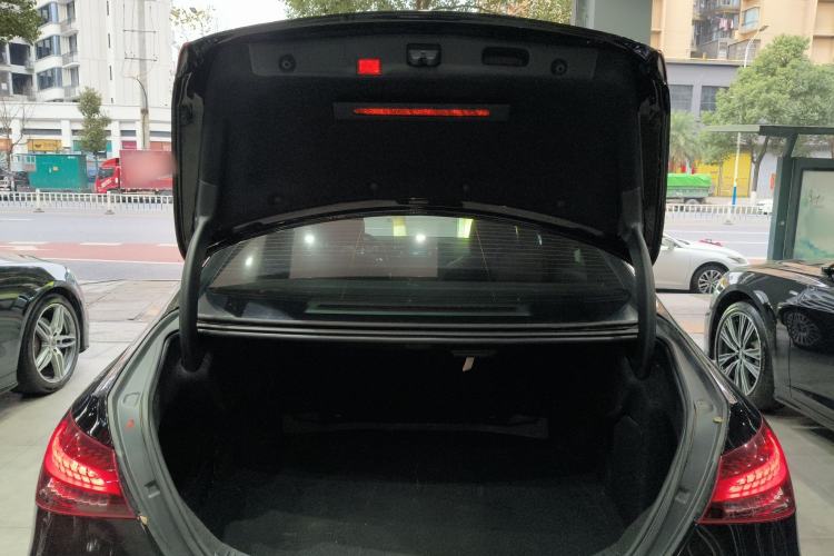 Used Mercedes-Benz E-Class (Import) 2022 E 260 Stylish Sports Edition
