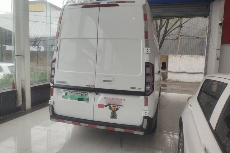 Used Farizon Super VAN 2025 Model Wealth Creation Version—Long Wheelbase High Roof 106kWh Rear Right 45 Deg