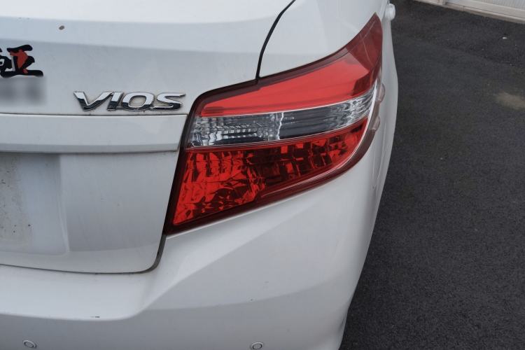 Used Toyota Vios 2014 1.3L Automatic Standard Edition Right Rear Taillight