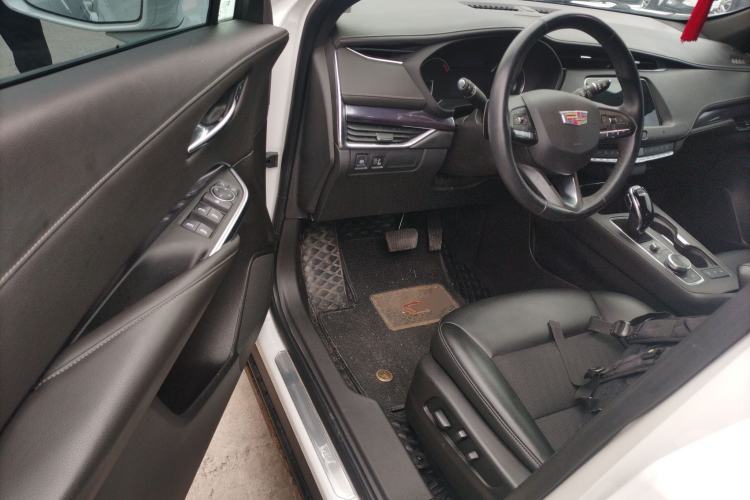 Used Cadillac XT4 2021 28T Two-Wheel Drive Tech Edition
