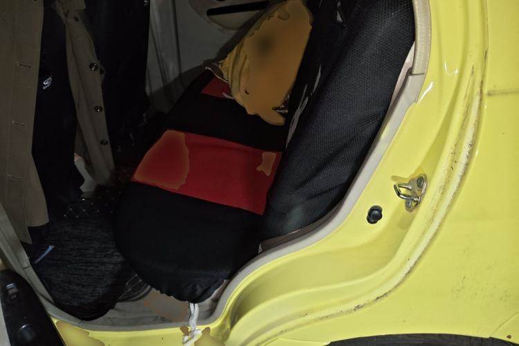 Used Chery QQ3 2012 Stylish Edition 1.0L Manual Start-Up Model Left Rear Seat