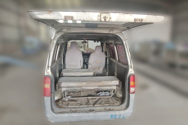 Used Wuling Zhiguang 2013 1.0L Practical Version Trunk