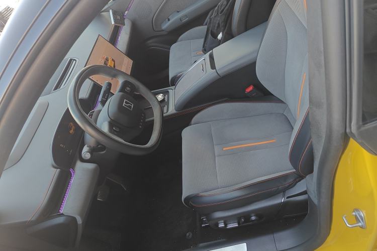 Used Zeekr 007 2024 Four-Wheel-Drive Performance Version 100 kWh
