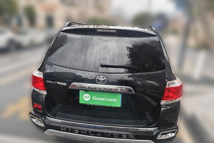 Used Toyota Highlander 2013 2.7L Two-Wheel Drive 5-Seater Purple Gold Edition
