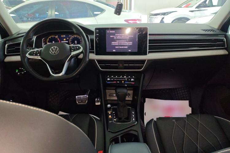 Used Volkswagen Tiguan L 2024 330TSI Automatic Two-Wheel Drive R-Line Enhanced Edition
