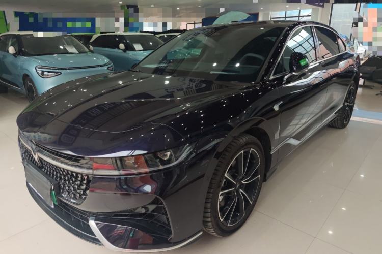 Used VOYAH PASSION 2024 PHEV Four-Wheel Drive Ultra-Long Range Flagship Model