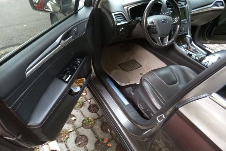 Used Ford Mondeo 2013 2.0L GTDi240 Luxury Sport Model
