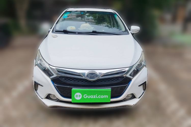 Used BYD Qin New Energy 2015 1.5T Dual-Crown Flagship Plus Edition Front