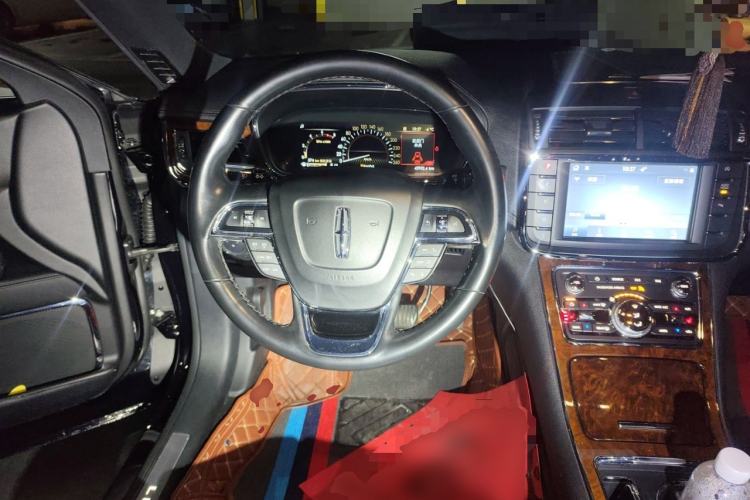 Used Lincoln Continental 2019 2.0T Two-Wheel Drive Luxury Edition China V Standard